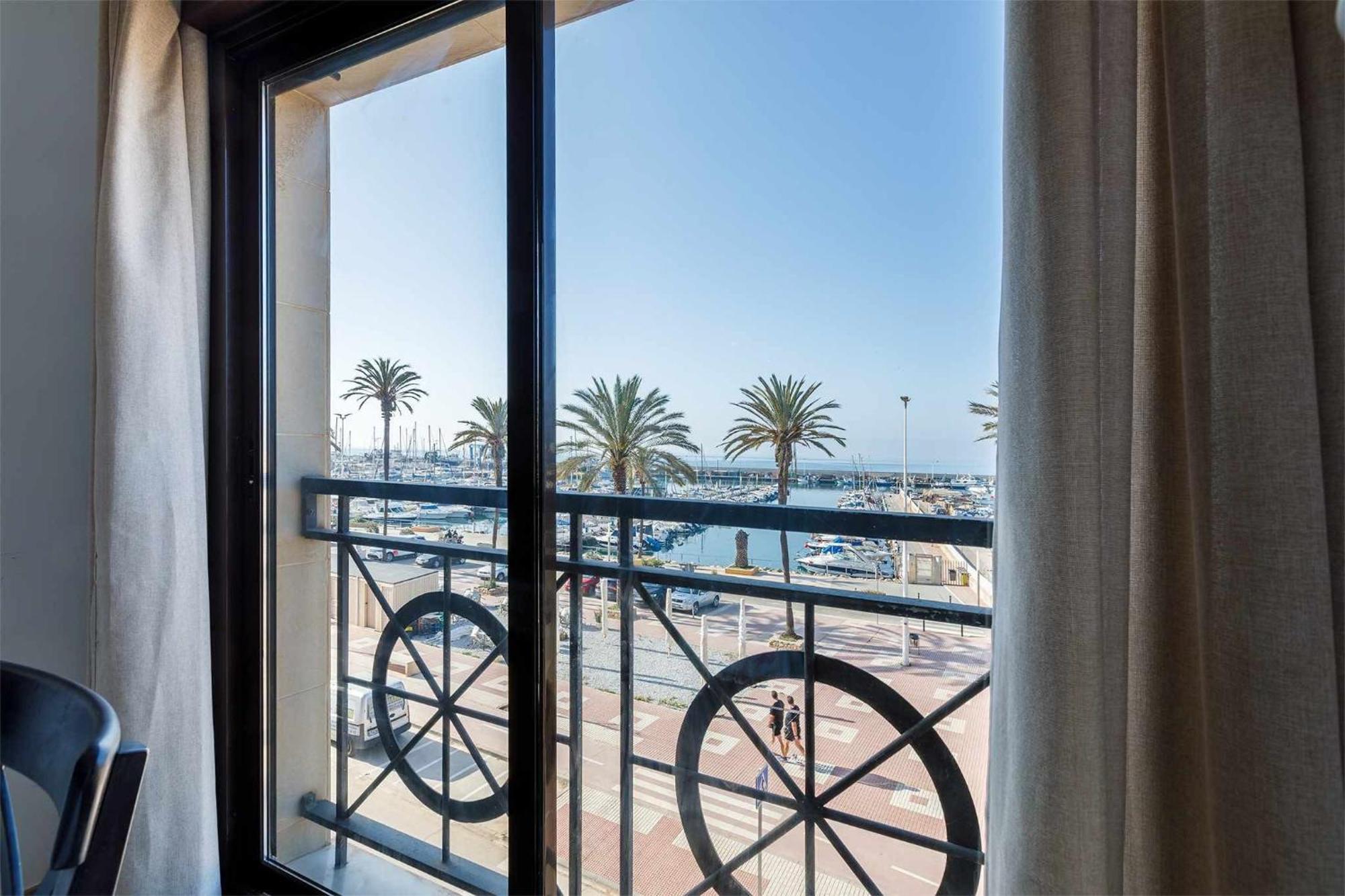 A&N Seaport 2A Apartment Caleta De Velez Exterior photo